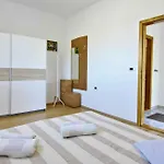 With Parking Space Valica, - 22453 *