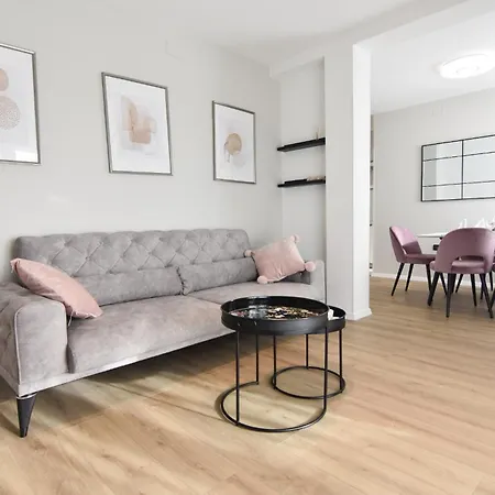 With Parking Space Valica, - 22453 *