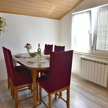 With A Parking Space Valica, - 22453 Apartment
