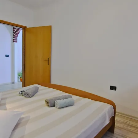 דירה With Parking Space Valica, - 22453 *